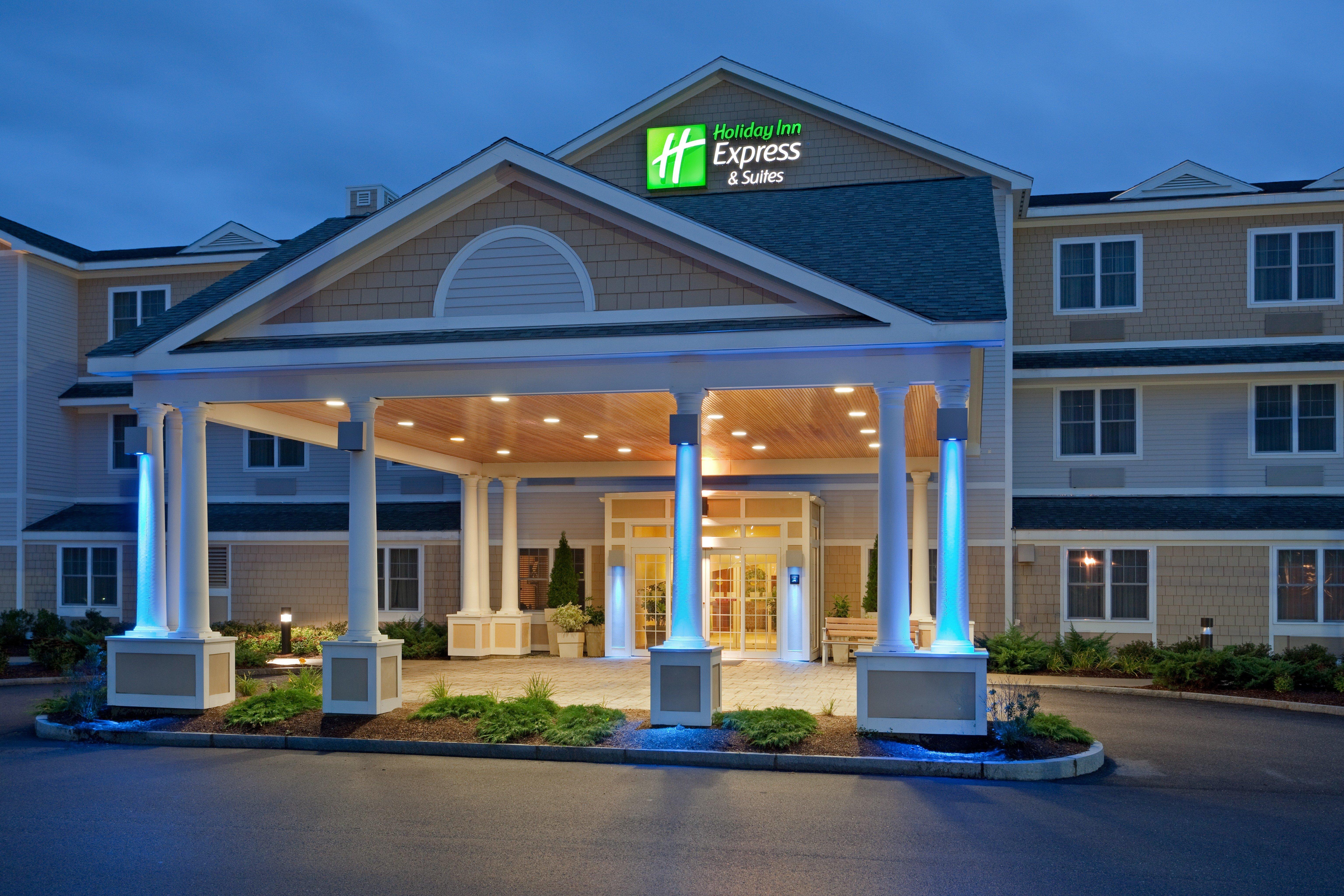 Holiday Inn Express Hotel & Suites Rochester By Ihg Exterior photo